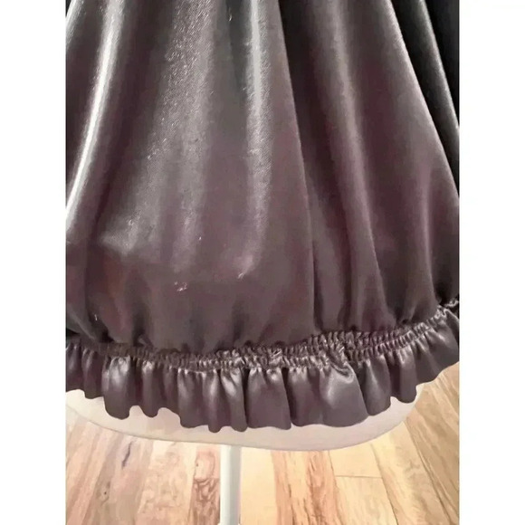 ESLEY gray satin halter size large - Picture 4 of 8